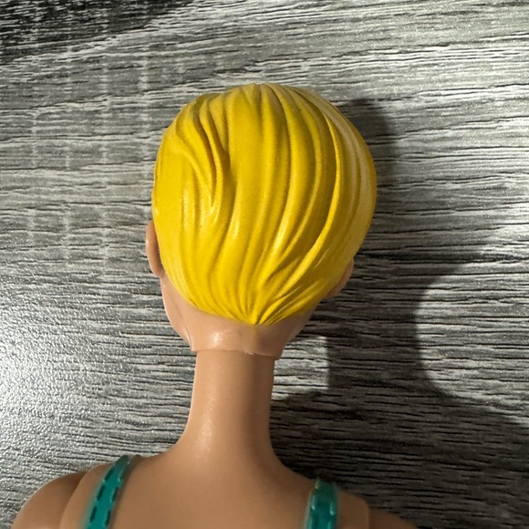 Barbie | Color Reveal: Unicorn Swimsuit Doll - Plastic Toy Doll - Picture 10 of 12